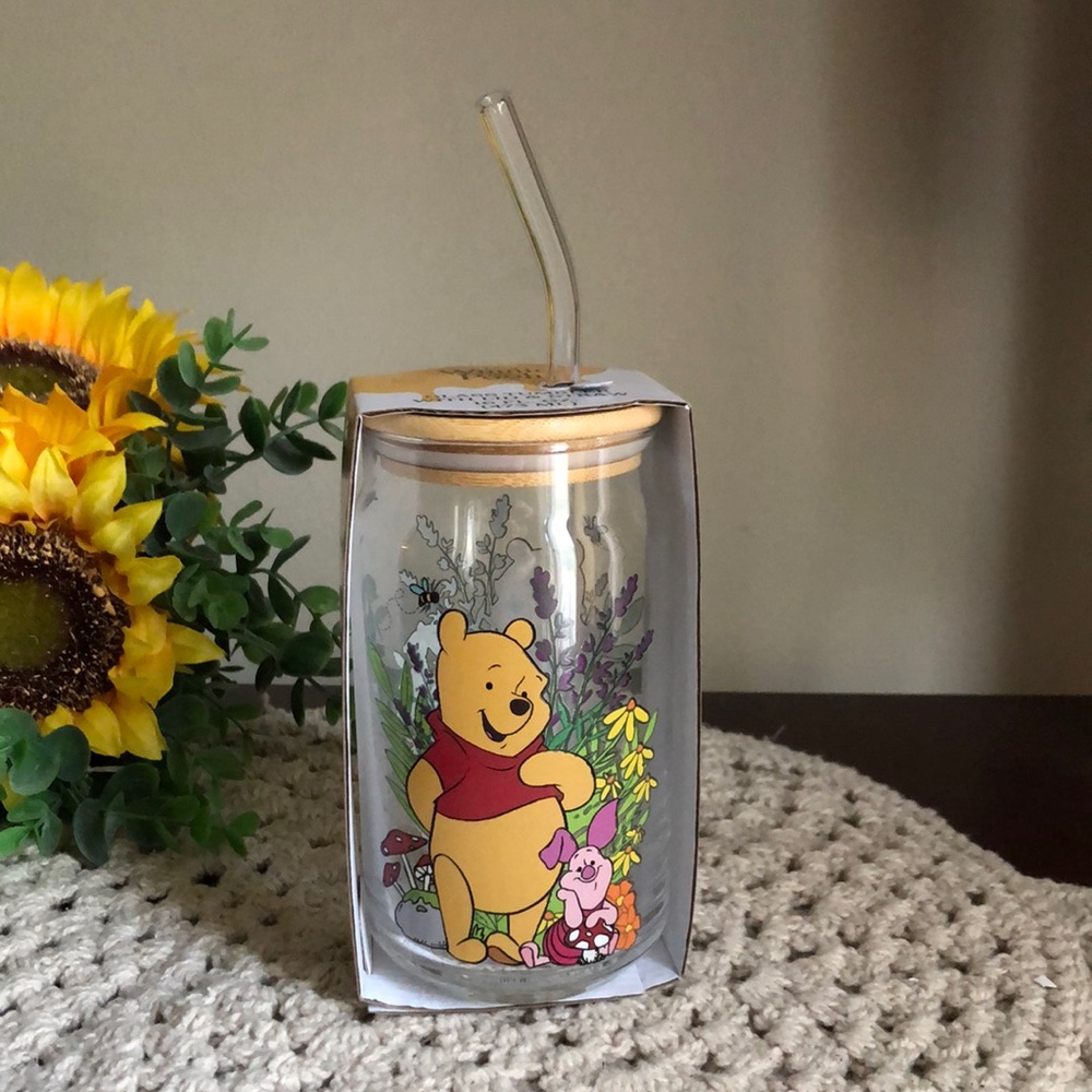 Disney Winnie the Pooh Glass Tumbler with Straw